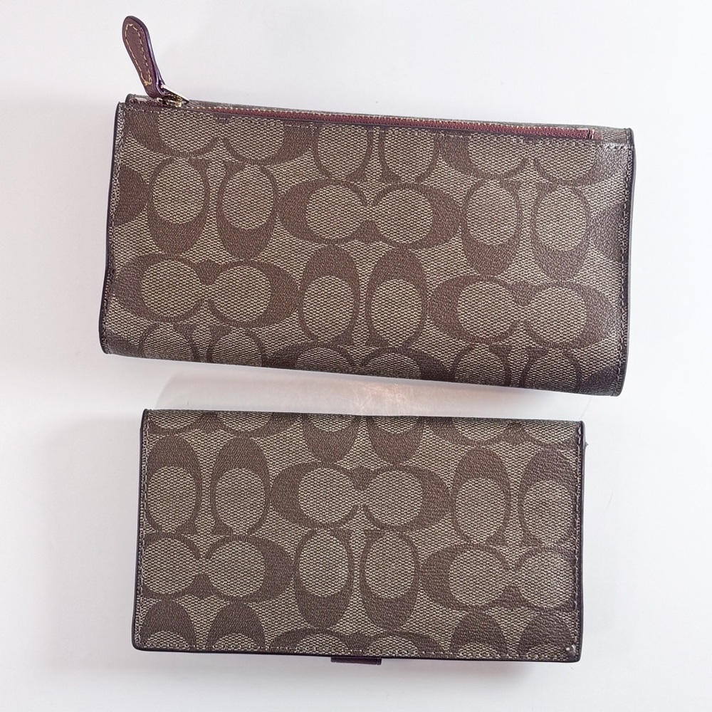 Coach Tan Signature Wallet Duo - Brown - Picture 2 of 16